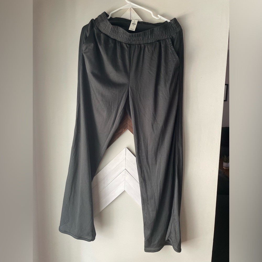 Aerie track pant with attached shorts